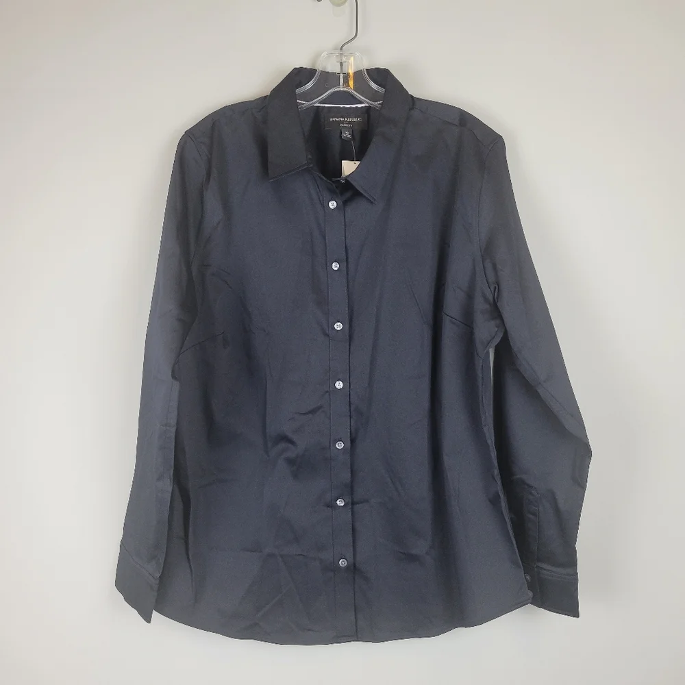 NWT Banana Republic Button Down - Picture 1 of 6